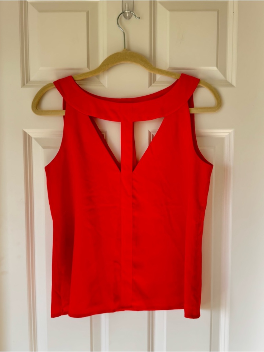 BCBG Maxazria - Sleeveless Cut Out Top - Red - Size XS
